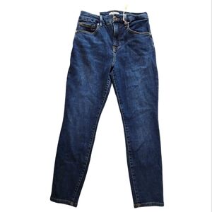 Good American High Rise Skinny Jeans Size 4/27 Blue Wash Premium Denim NEW